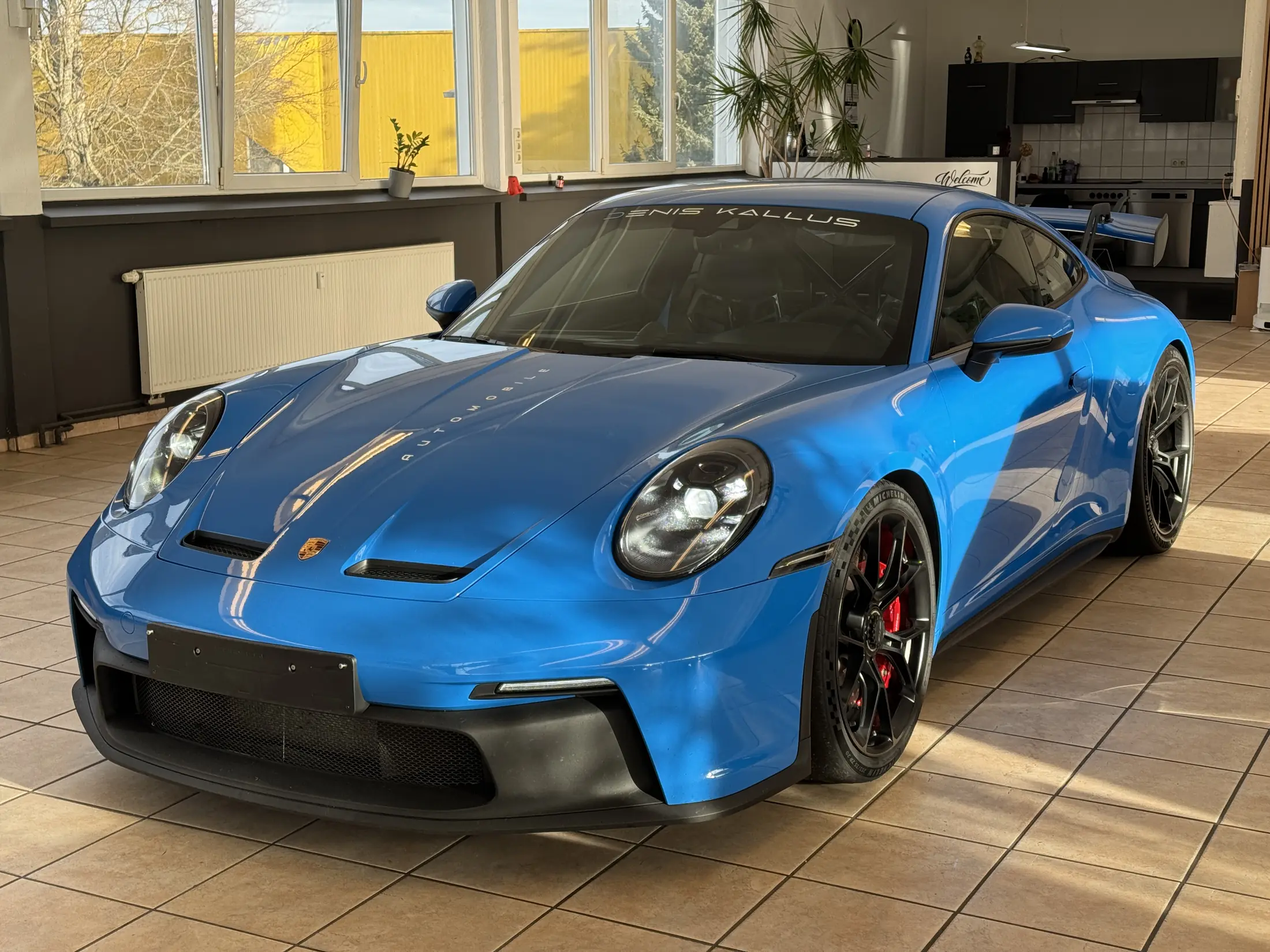 Porsche 911 GT3 in Sharkblue, Frontansicht